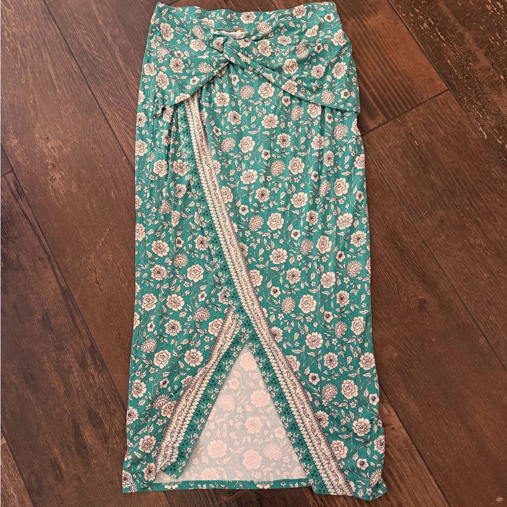 FREE PEOPLE Green Floral Sarong size Large - Picture 4 of 6